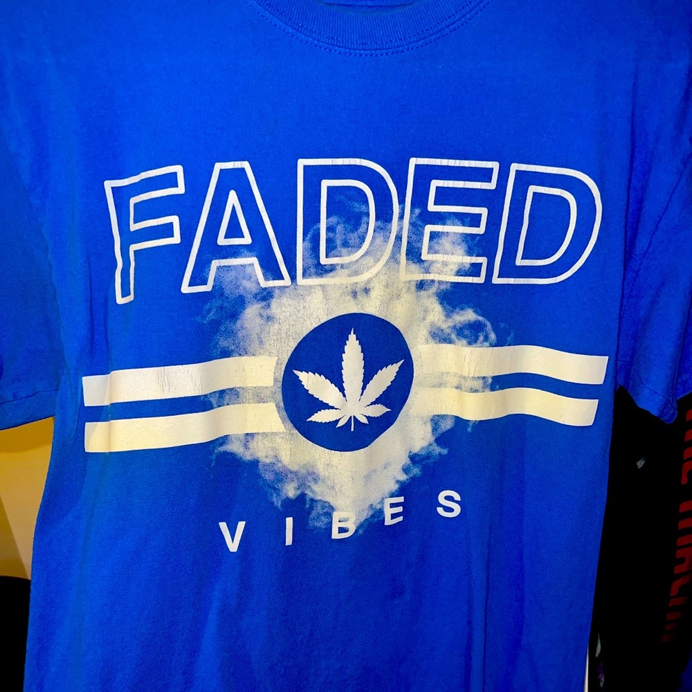 Graphic tee